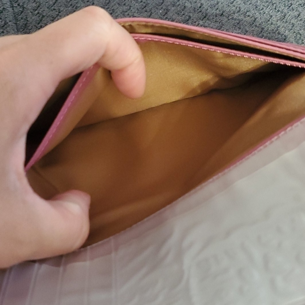 Nine & Co Wallet - Picture 5 of 9